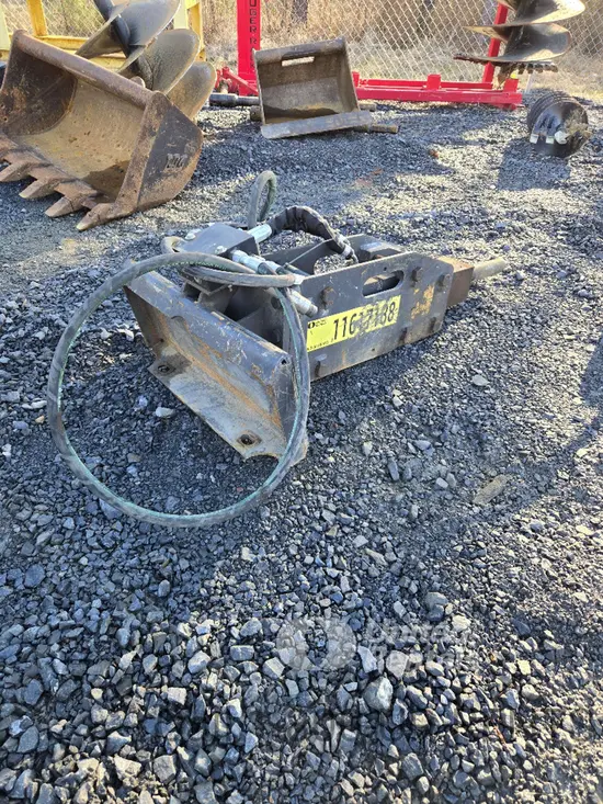 2023 Toro DINGO BREAKER Attachment