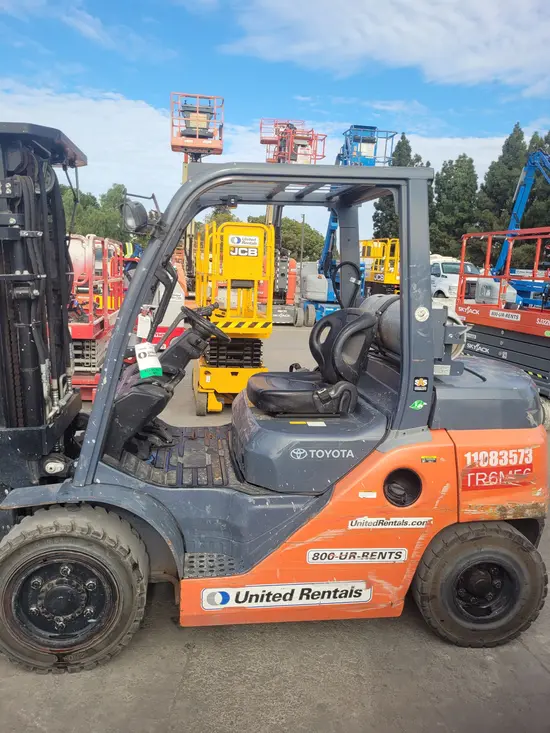 2020 Toyota 8FG35U Warehouse Forklift