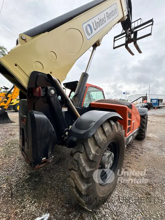 2018 JLG 1055 Forklift