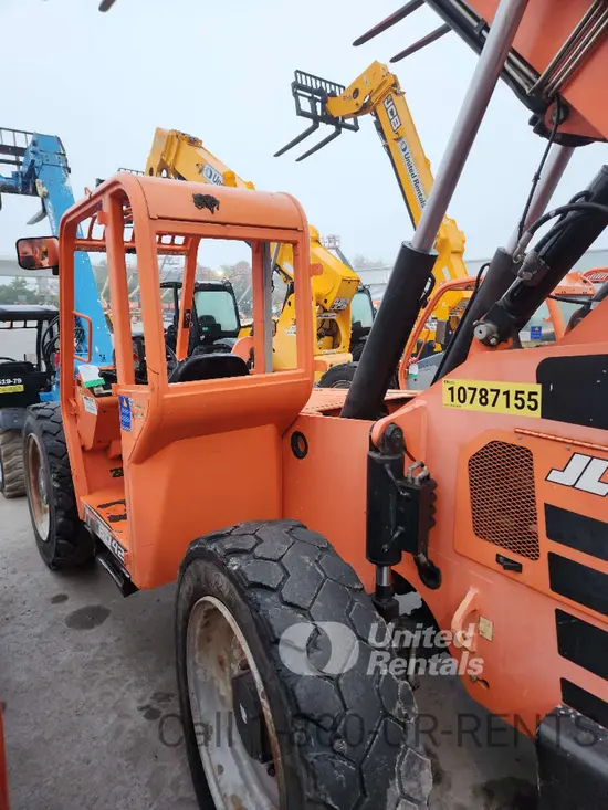 2018 SKYTRAK 6042 Forklift