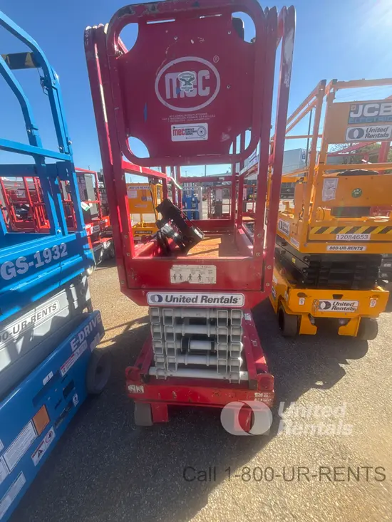 2018 MEC MICRO 19 Scissor Lift