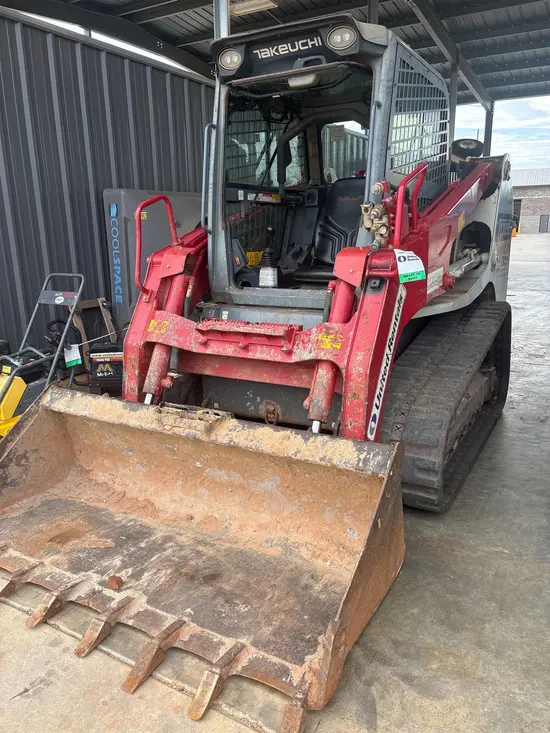 2021 Takeuchi TL12R2-CR Track Loader