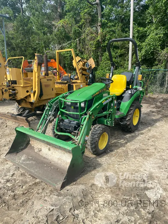 2021 John Deere 2025R Backhoe Loader