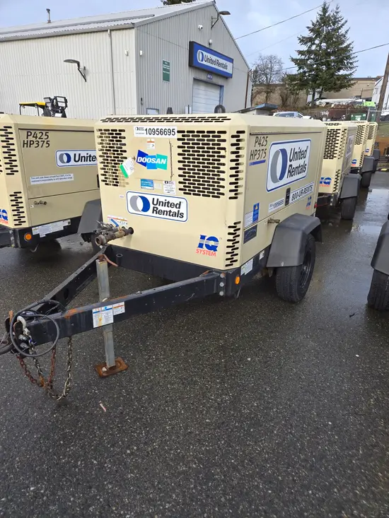 2019 Doosan P425/HP375EXT4I Air Compressor
