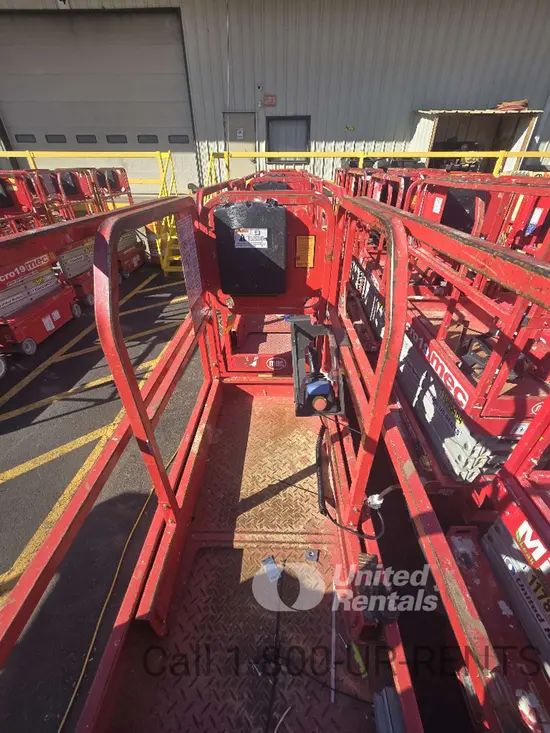2019 MEC MICRO 19 Scissor Lift