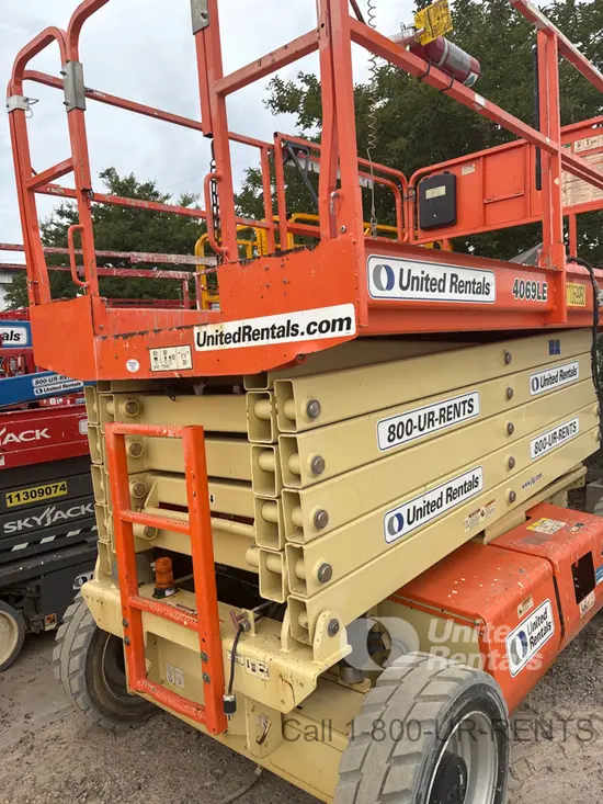 2020 JLG 4069LE Scissor Lift