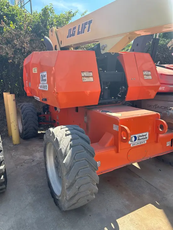 2019 JLG 860SJ Boom Lift