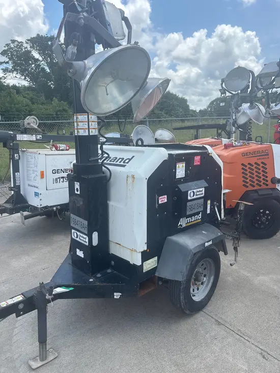 2017 Allmand NL5000 Portable Light Tower