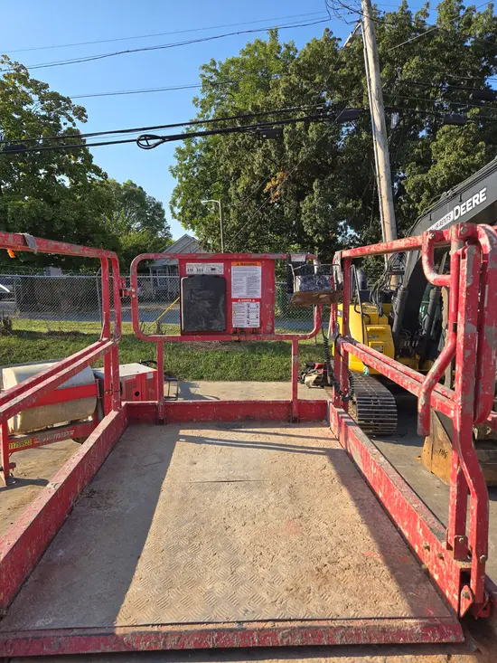 2019 MEC 4069RT Rough Terrain Scissor Lift