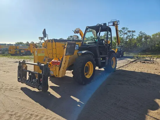2017 JCB 550-170 Forklift