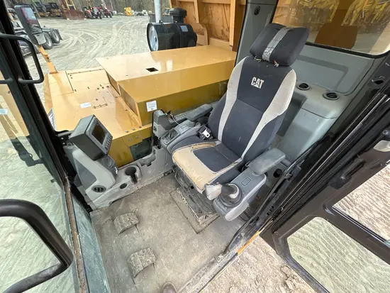 2017 MOROOKA MST3000VD Crane