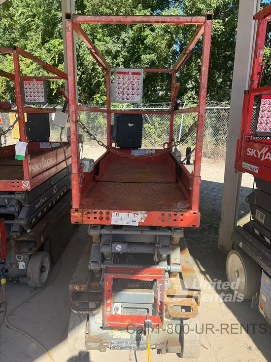 2018 Skyjack SJIII3219 Scissor Lift