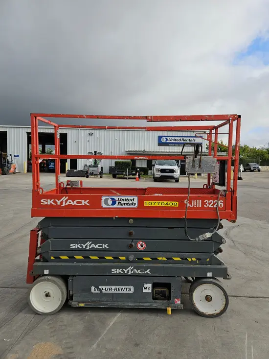 2018 Skyjack SJIII3226 Scissor Lift