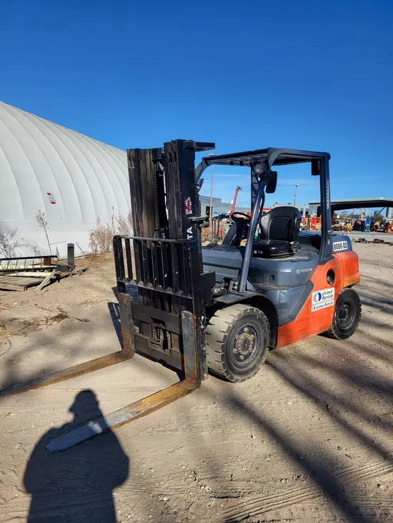 2018 Toyota 8FD35U Warehouse Forklift