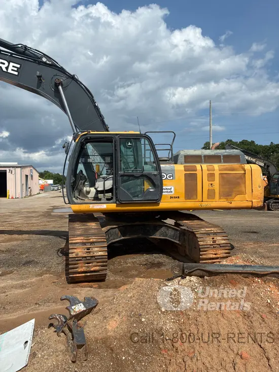 2019 John Deere 350G Excavator