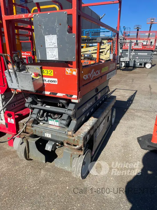 2018 Skyjack SJIII3219 Scissor Lift