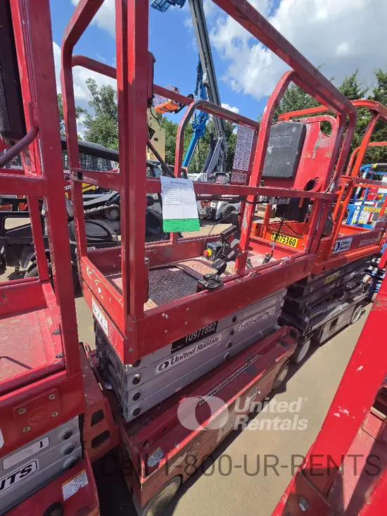 2019 MEC MICRO 19 Scissor Lift