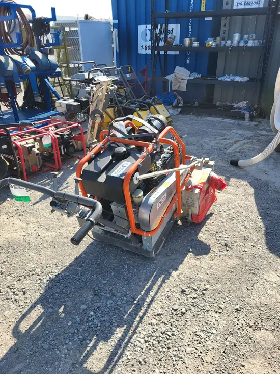 2022 Husqvarna SOFF CUT 4000 Street Saw/Blade