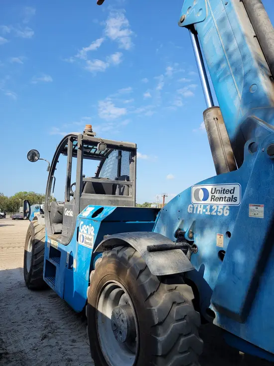 2016 Genie GTH-1256 Forklift