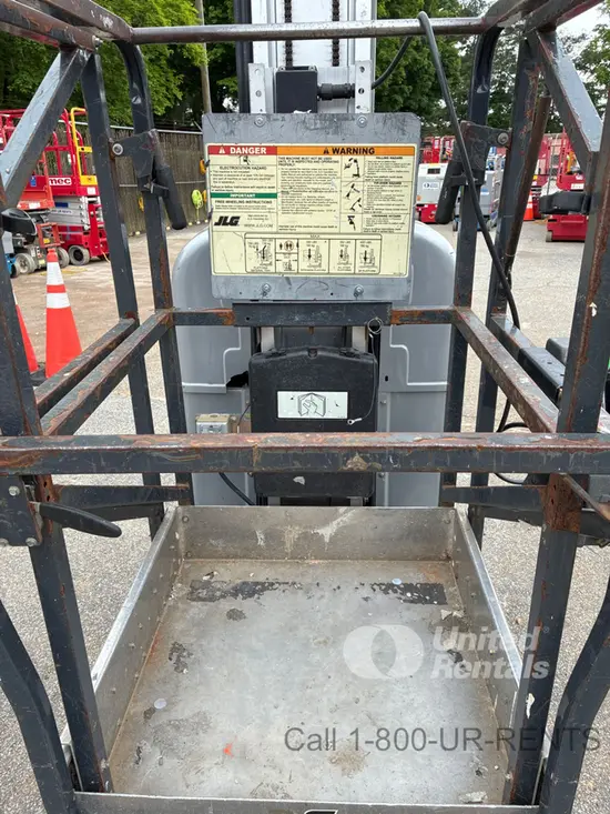 2017 JLG 20MVL Self-Propelled One-Person Lift