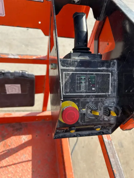 2022 JLG ES1330L Scissor Lift