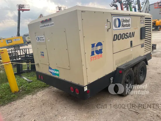 2020 Doosan XP825/HP750WCU Air Compressor