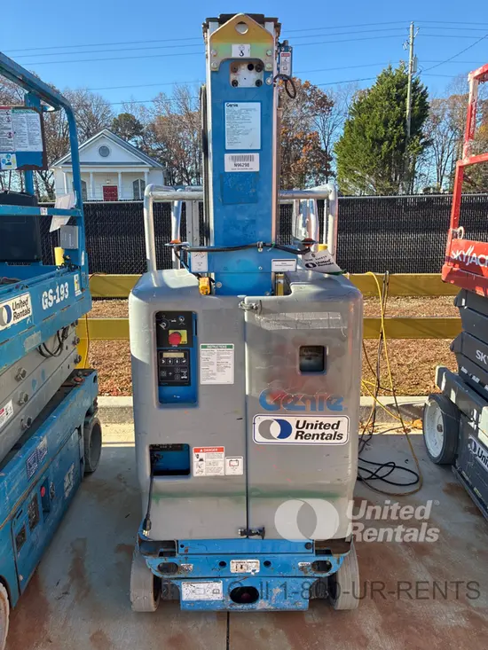 2016 Genie GR-20 Self-Propelled One-Person Lift
