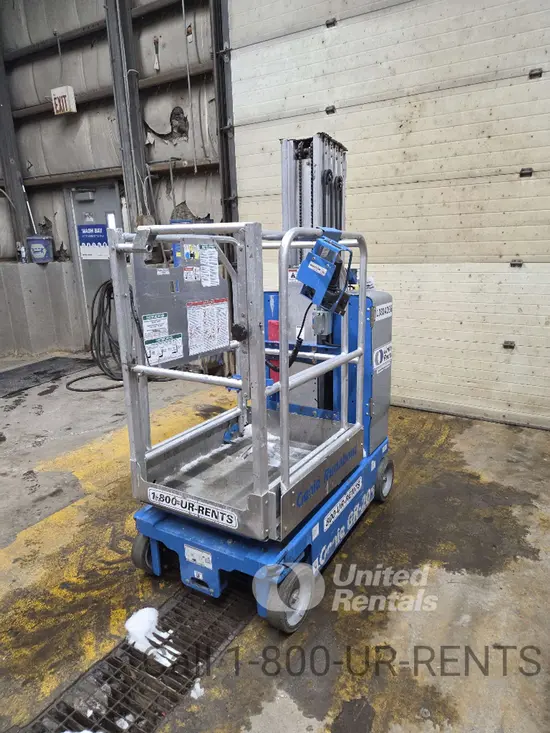 2018 Genie GR-20 Self-Propelled One-Person Lift