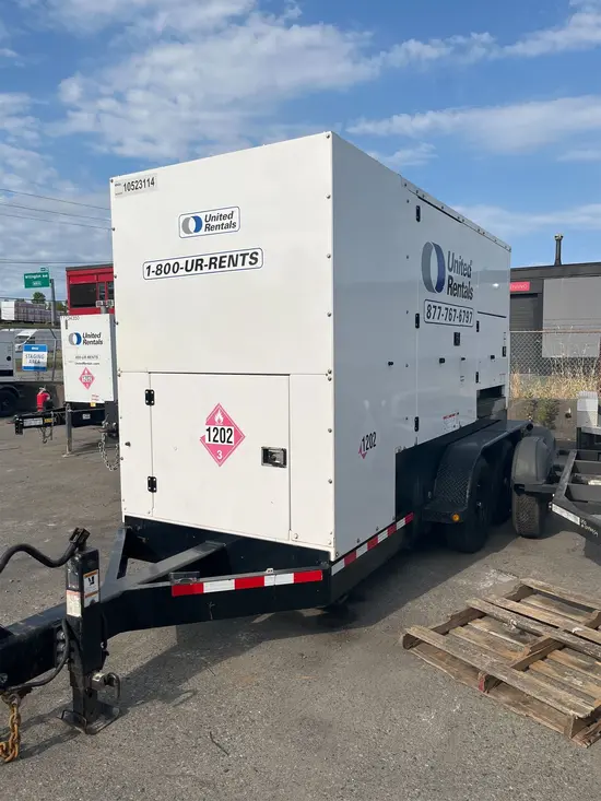 2016 Cummins C300D6R Diesel Generator