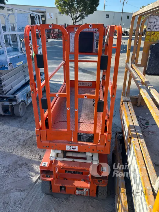 2021 Snorkel S3215E Scissor Lift