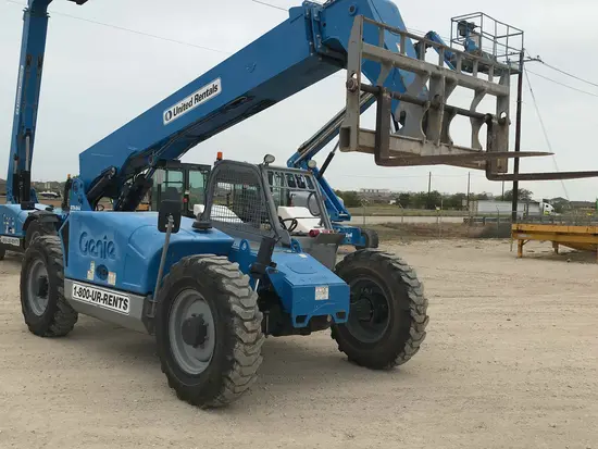 2014 Genie GTH-844 Forklift