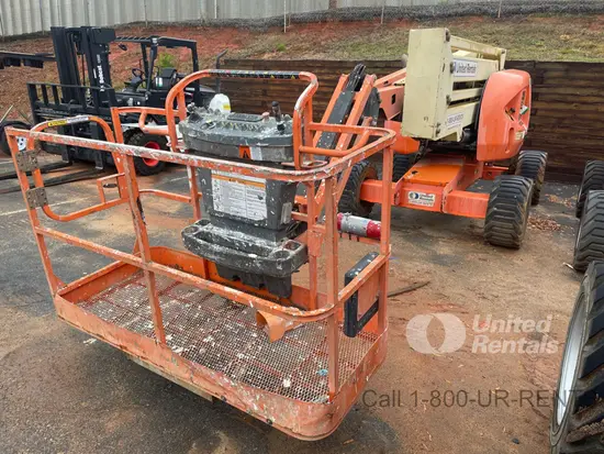 2015 JLG 450AJ Articulating Boom Lift