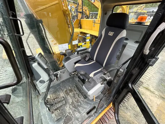2018 CAT 313FL Excavator