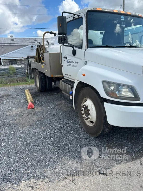 2019 HINO 268DCD4X2