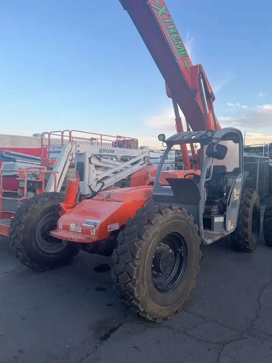 2015 XTREME XR842 Forklift