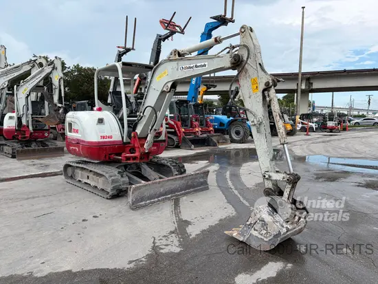 2022 Takeuchi TB240 Mini Excavator