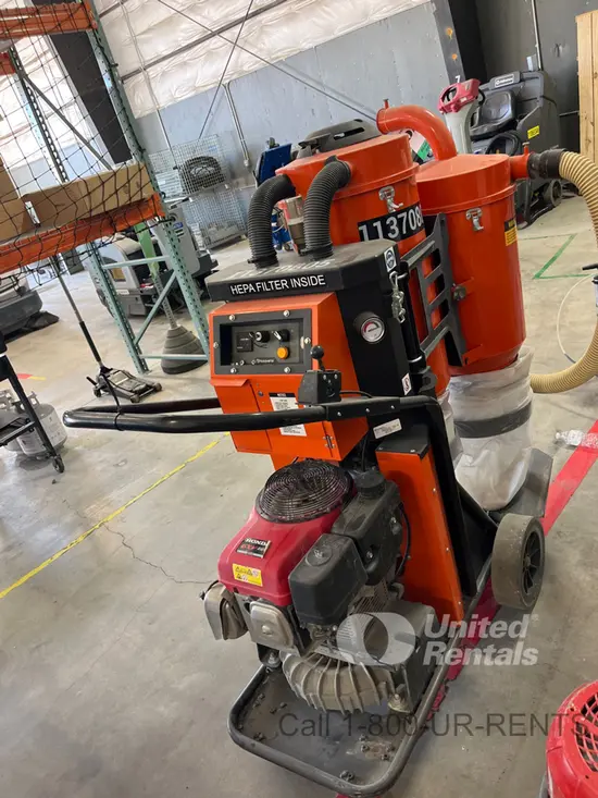 2022 Husqvarna T4000P SC Vacuum