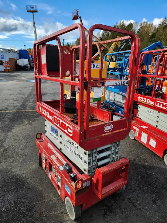 2019 MEC 1330SE Scissor Lift
