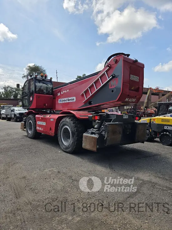 2017 MAGNI RTH 6.46 M Forklift