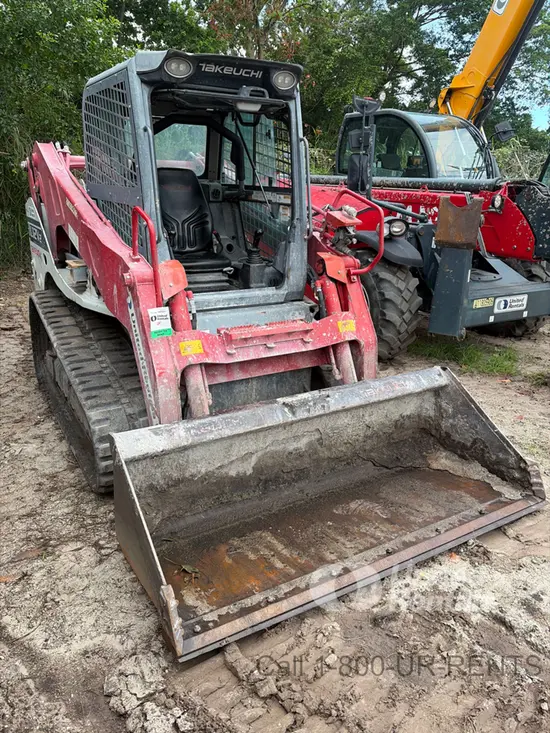 2022 Takeuchi TL12V2-CR Track Loader