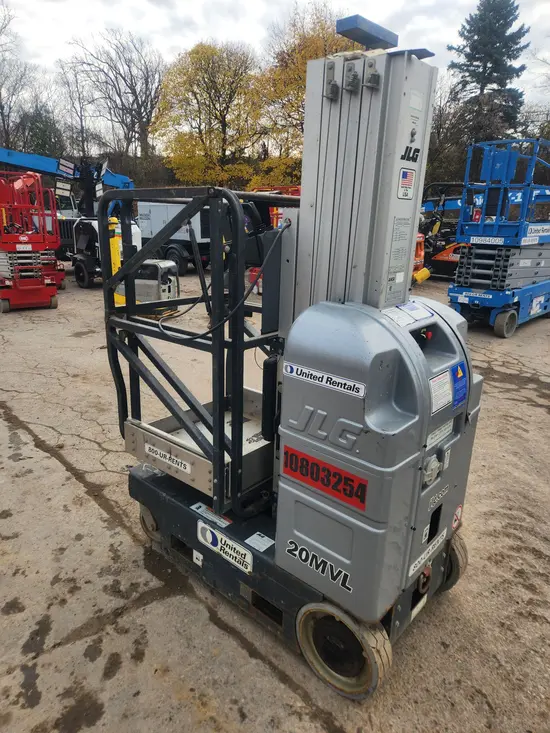 2018 JLG 20MVL Self-Propelled One-Person Lift