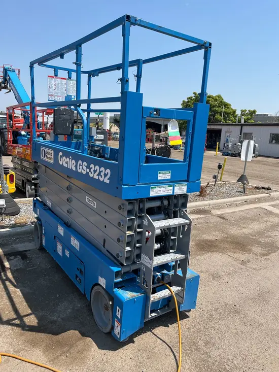 2018 Genie GS-3232 Scissor Lift