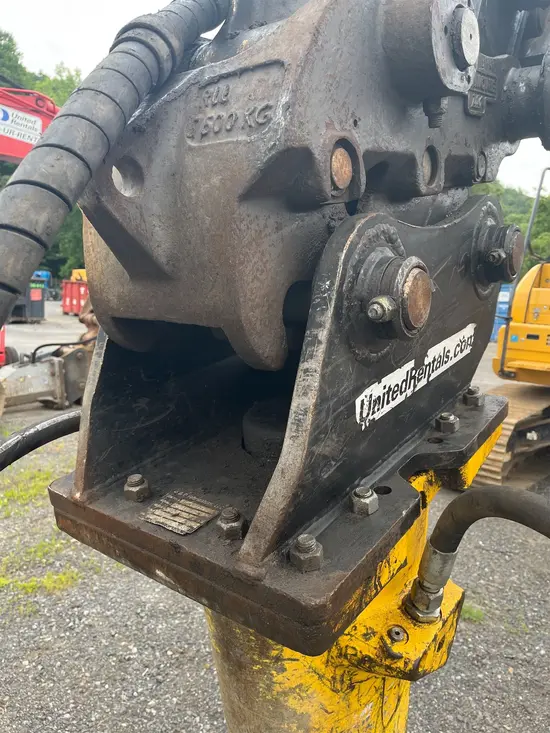 2021 Epiroc SB 702 Attachment