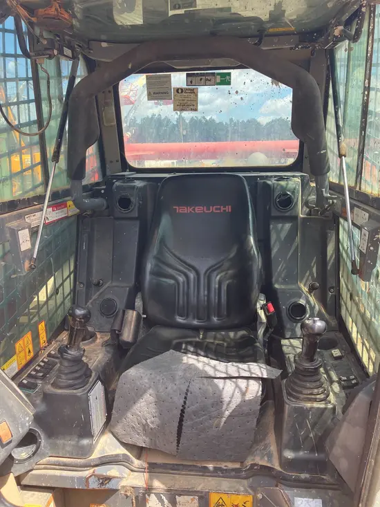 2019 Takeuchi TL12V2-CR Track Loader