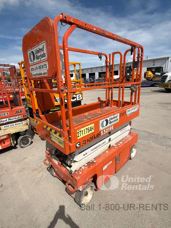 2021 Snorkel S3219E Scissor Lift