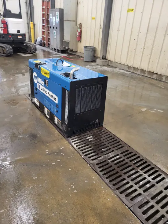 2020 Miller Welders BIG BLUE 400PRO Welder