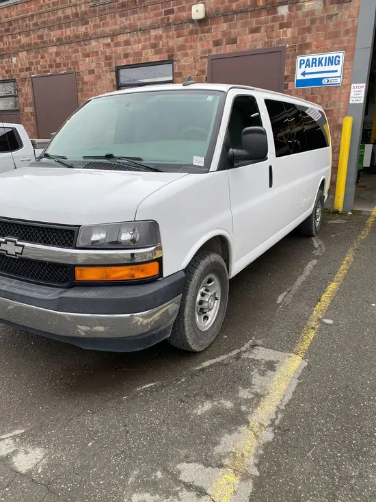 2017 Chevrolet E3500EXTLTGRWD