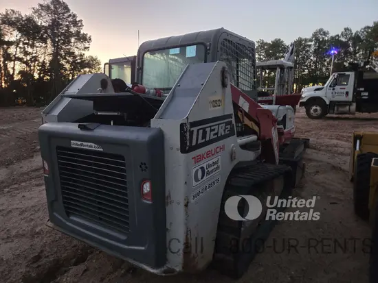 2019 Takeuchi TL12R2-CR Track Loader
