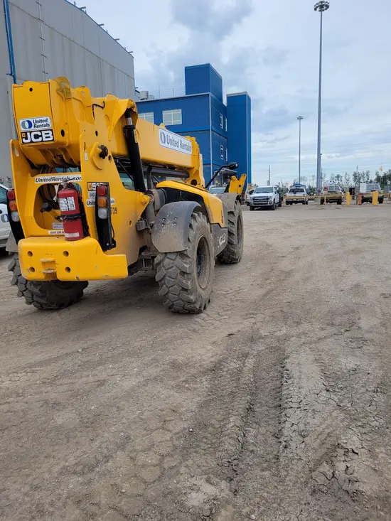 2021 JCB 512-56 Forklift