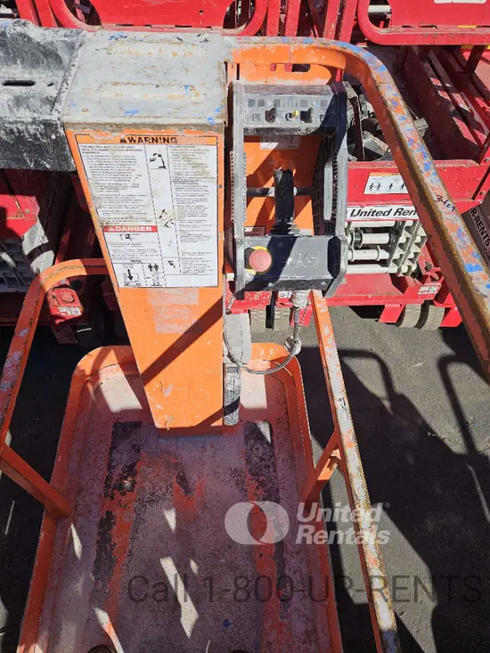 2019 JLG 1230ES Self-Propelled One-Person Lift
